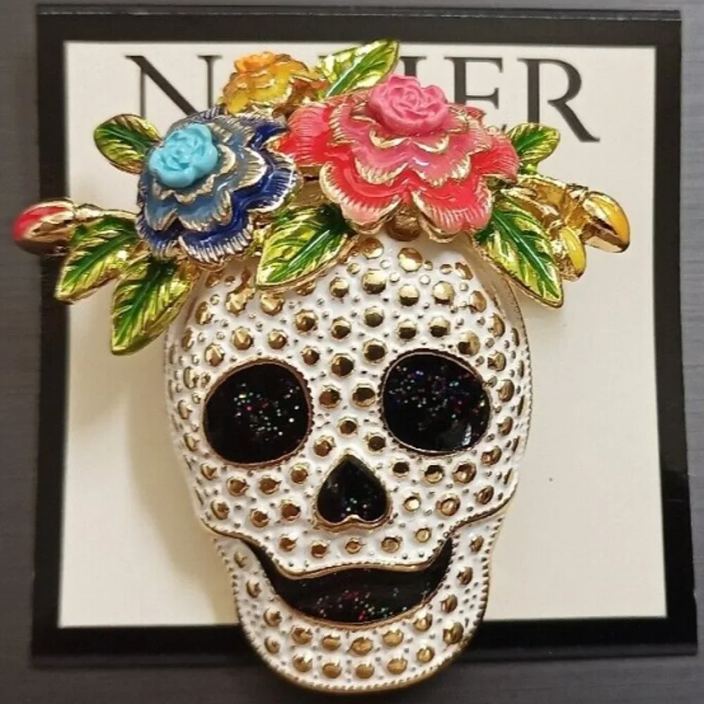 NAPIER Halloween Day of The Dead Skull Multicolor Enamel & Glitter Brooch Pin - Picture 1 of 2